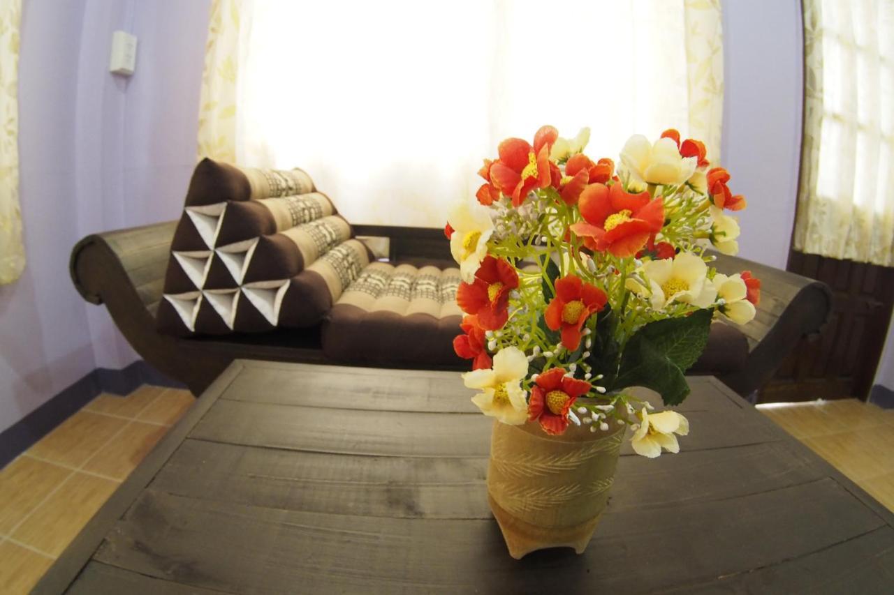 Pan Din Boutique Guest House Phra Nakhon Si Ayutthaya Exterior foto